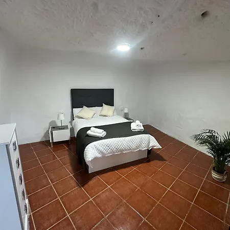 Encantadora Casa Cueva En Valsequillo בית נופש *